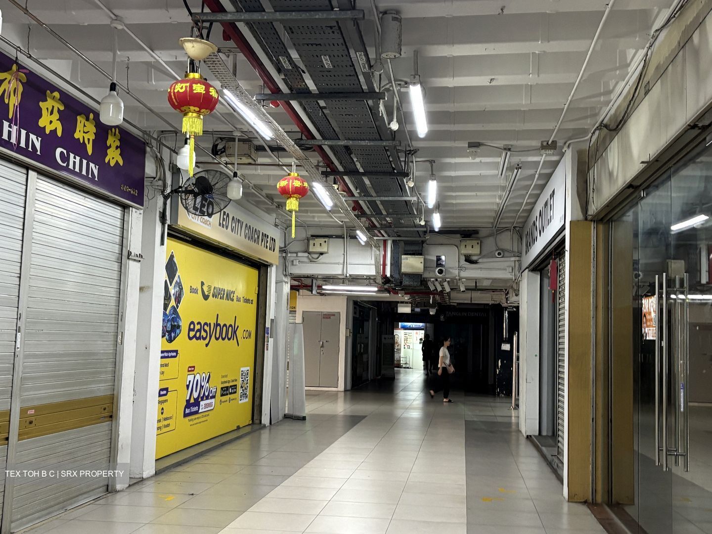 Boon Lay Shopping Centre (D22), Shop House #589078981